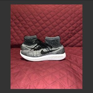 Nike Lunarepic Flyknit Shoes